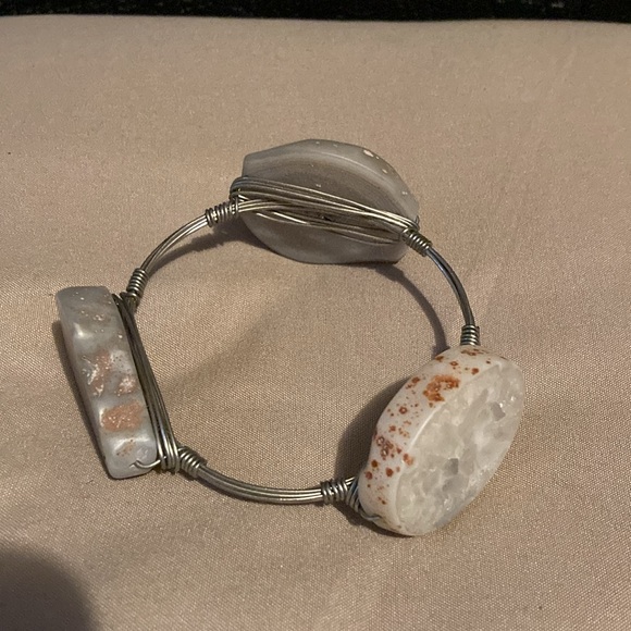 Wire and Stone Bracelet Beautiful! Unique! - Picture 2 of 4